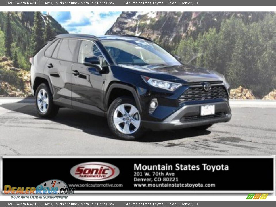 2020 Toyota RAV4 XLE AWD Midnight Black Metallic / Light Gray Photo #1