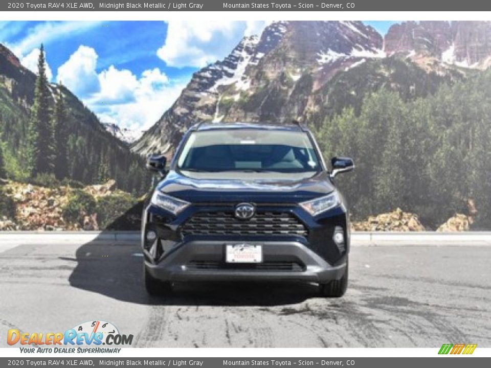 2020 Toyota RAV4 XLE AWD Midnight Black Metallic / Light Gray Photo #2