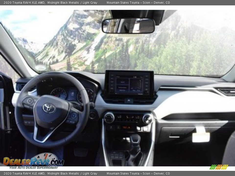 2020 Toyota RAV4 XLE AWD Midnight Black Metallic / Light Gray Photo #7