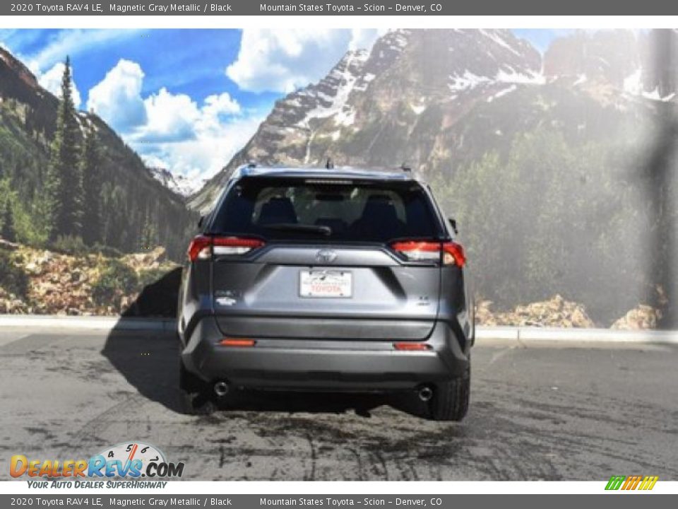 2020 Toyota RAV4 LE Magnetic Gray Metallic / Black Photo #4