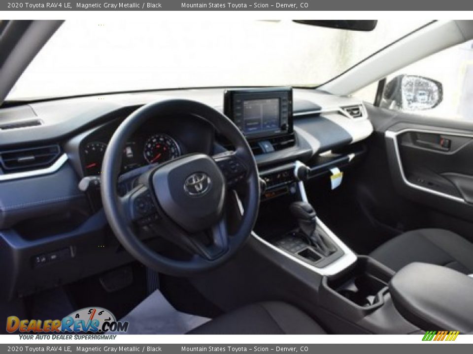 2020 Toyota RAV4 LE Magnetic Gray Metallic / Black Photo #5