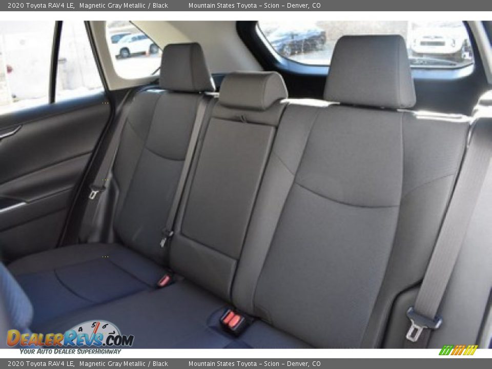 2020 Toyota RAV4 LE Magnetic Gray Metallic / Black Photo #9