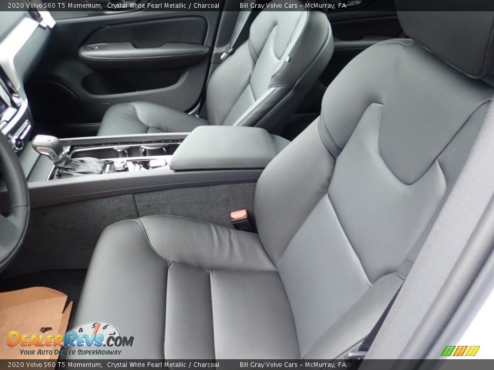 2020 Volvo S60 T5 Momentum Crystal White Pearl Metallic / Charcoal Photo #7