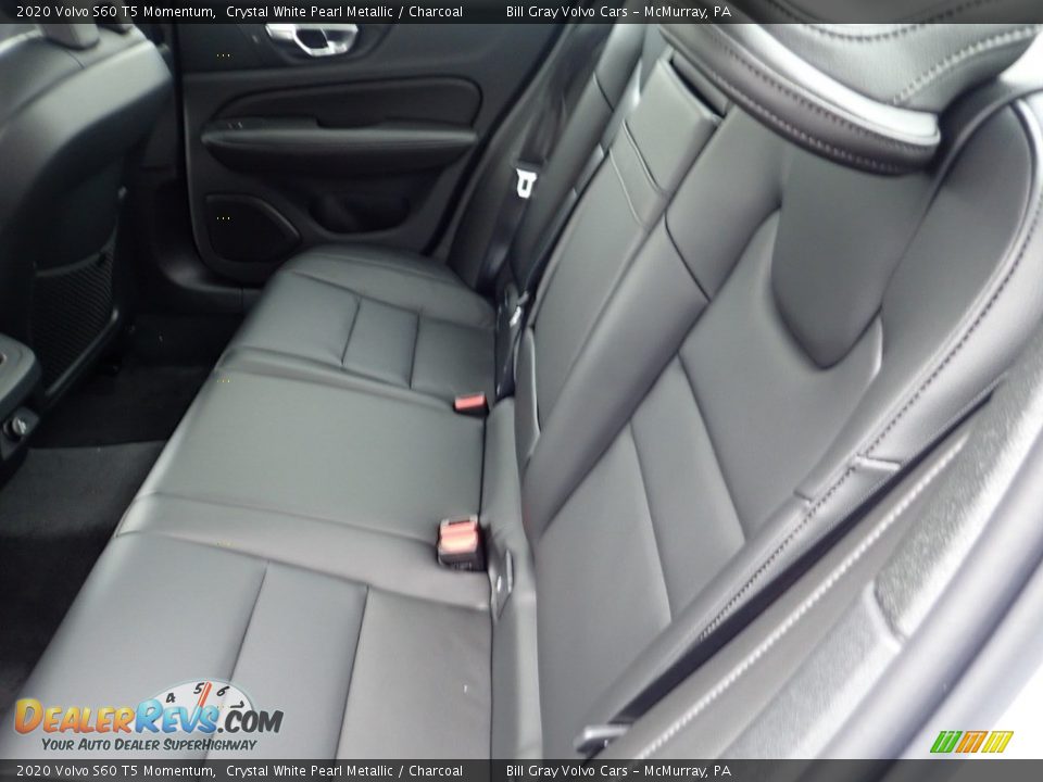2020 Volvo S60 T5 Momentum Crystal White Pearl Metallic / Charcoal Photo #8