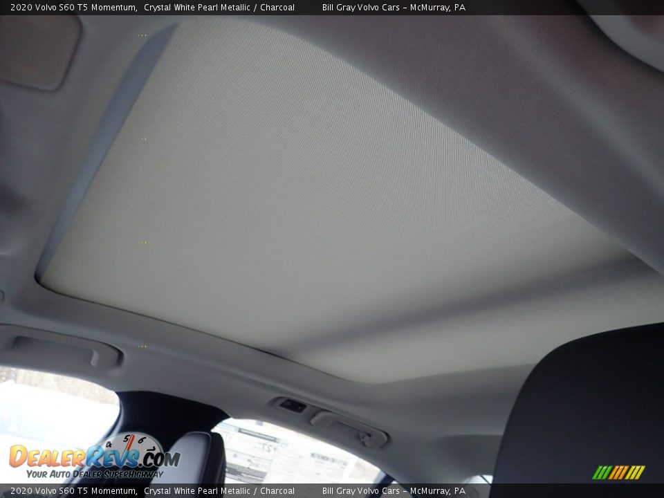 2020 Volvo S60 T5 Momentum Crystal White Pearl Metallic / Charcoal Photo #13