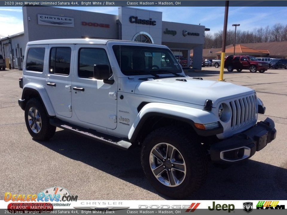 2020 Jeep Wrangler Unlimited Sahara 4x4 Bright White / Black Photo #1
