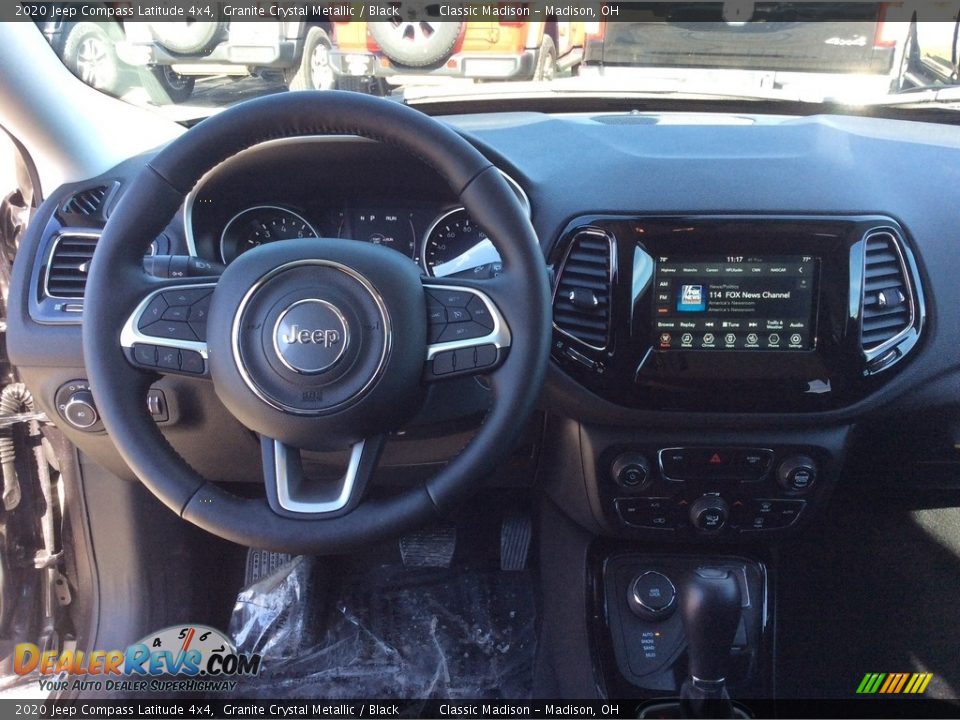2020 Jeep Compass Latitude 4x4 Granite Crystal Metallic / Black Photo #3