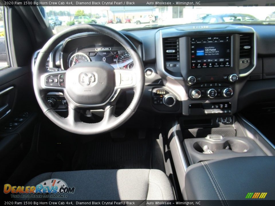 2020 Ram 1500 Big Horn Crew Cab 4x4 Diamond Black Crystal Pearl / Black Photo #15