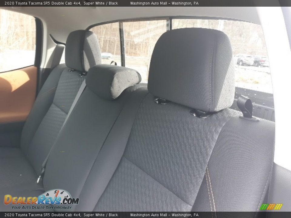 2020 Toyota Tacoma SR5 Double Cab 4x4 Super White / Black Photo #28