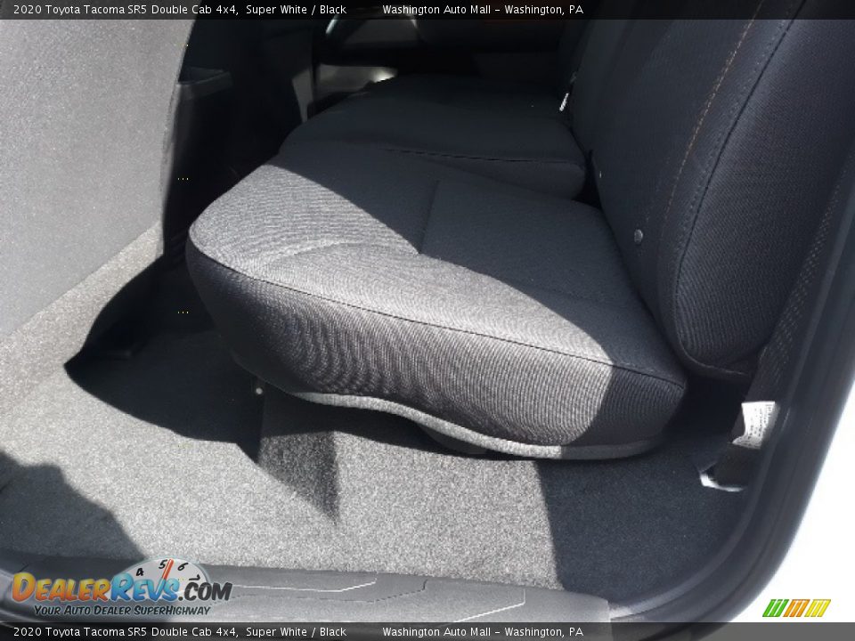 2020 Toyota Tacoma SR5 Double Cab 4x4 Super White / Black Photo #29