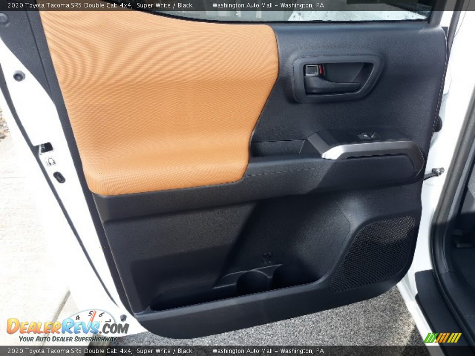 2020 Toyota Tacoma SR5 Double Cab 4x4 Super White / Black Photo #30