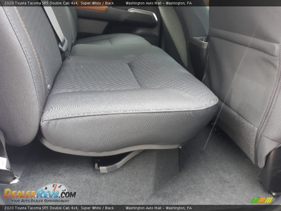 2020 Toyota Tacoma SR5 Double Cab 4x4 Super White / Black Photo #35