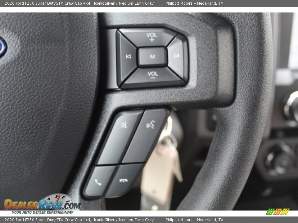 2020 Ford F250 Super Duty STX Crew Cab 4x4 Iconic Silver / Medium Earth Gray Photo #13