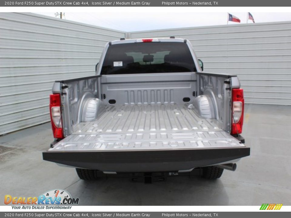 2020 Ford F250 Super Duty STX Crew Cab 4x4 Iconic Silver / Medium Earth Gray Photo #23