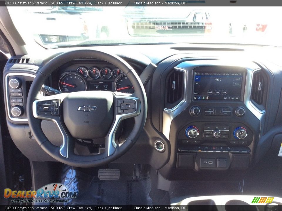 2020 Chevrolet Silverado 1500 RST Crew Cab 4x4 Black / Jet Black Photo #3