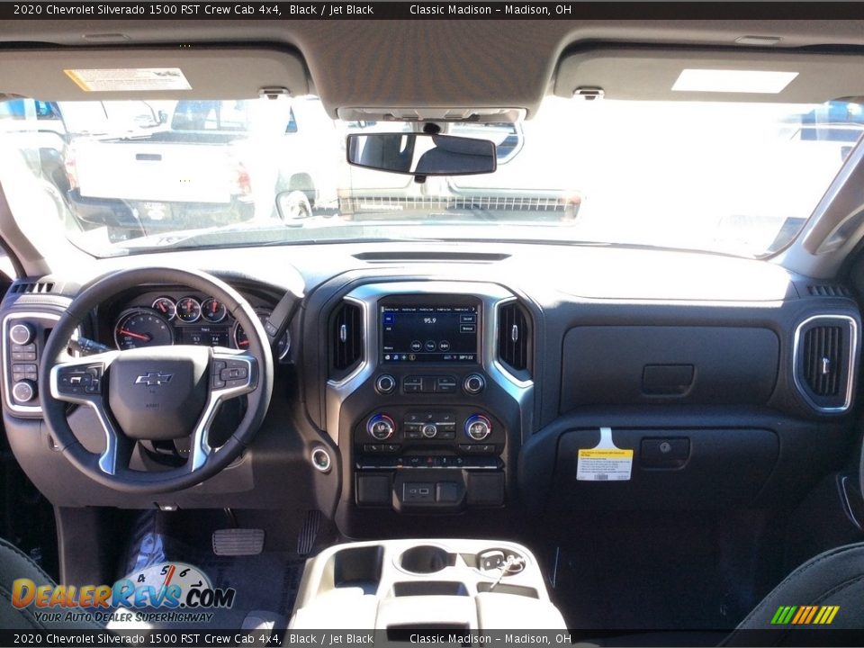 2020 Chevrolet Silverado 1500 RST Crew Cab 4x4 Black / Jet Black Photo #13