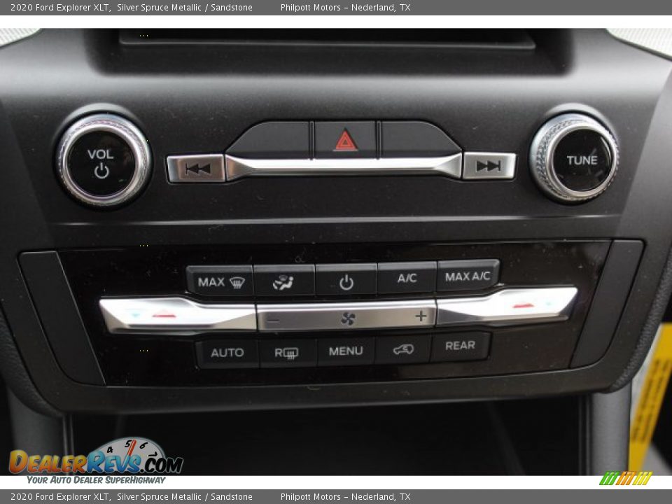 2020 Ford Explorer XLT Silver Spruce Metallic / Sandstone Photo #16