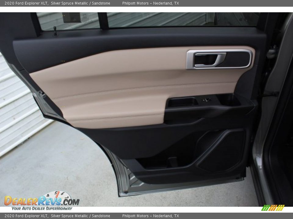 2020 Ford Explorer XLT Silver Spruce Metallic / Sandstone Photo #19