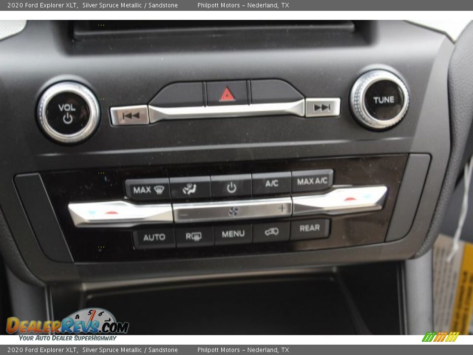 2020 Ford Explorer XLT Silver Spruce Metallic / Sandstone Photo #15