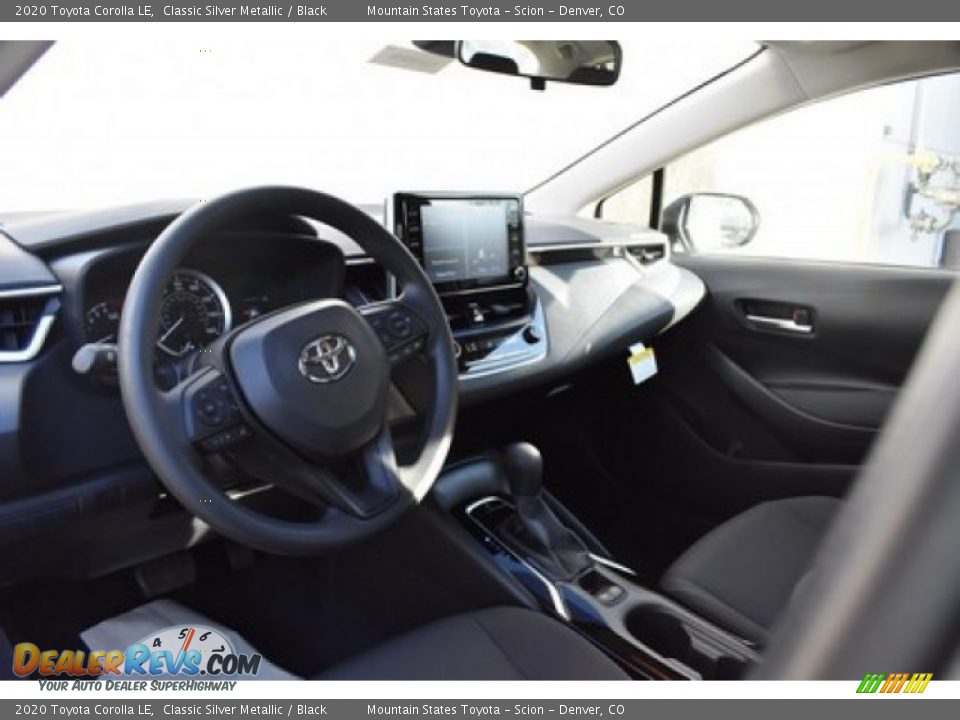 2020 Toyota Corolla LE Classic Silver Metallic / Black Photo #5