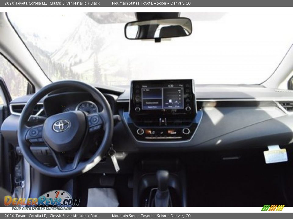 2020 Toyota Corolla LE Classic Silver Metallic / Black Photo #7