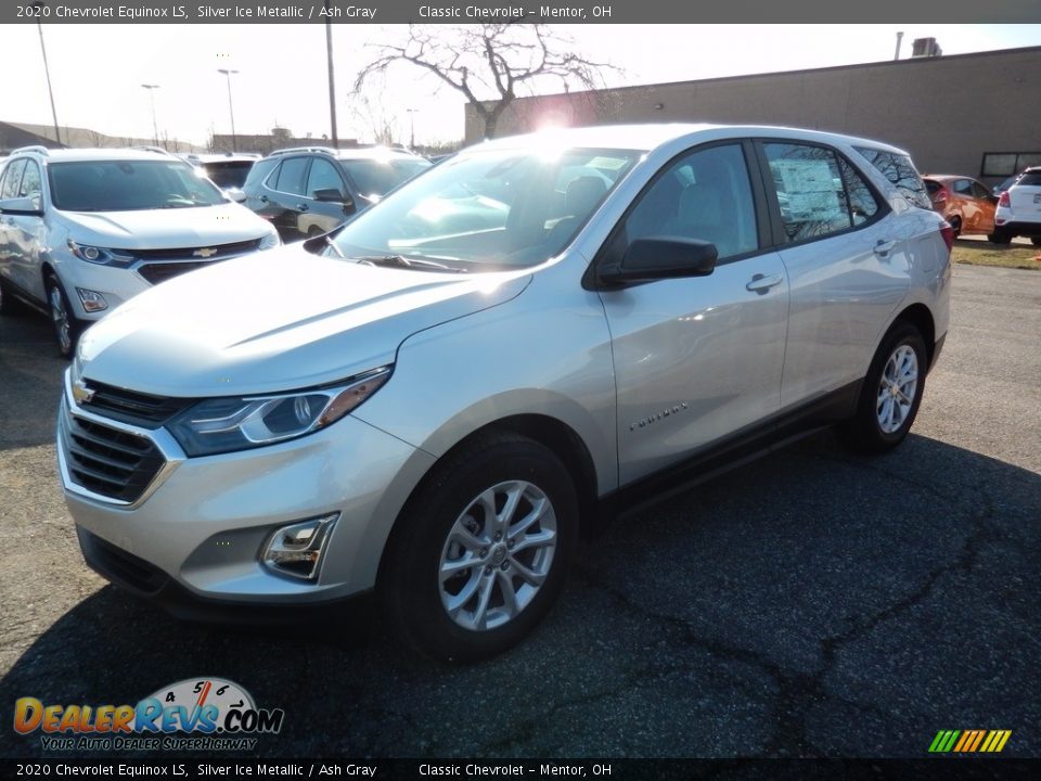 2020 Chevrolet Equinox LS Silver Ice Metallic / Ash Gray Photo #1