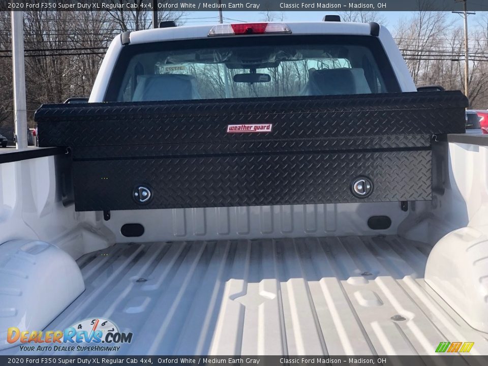 2020 Ford F350 Super Duty XL Regular Cab 4x4 Oxford White / Medium Earth Gray Photo #10