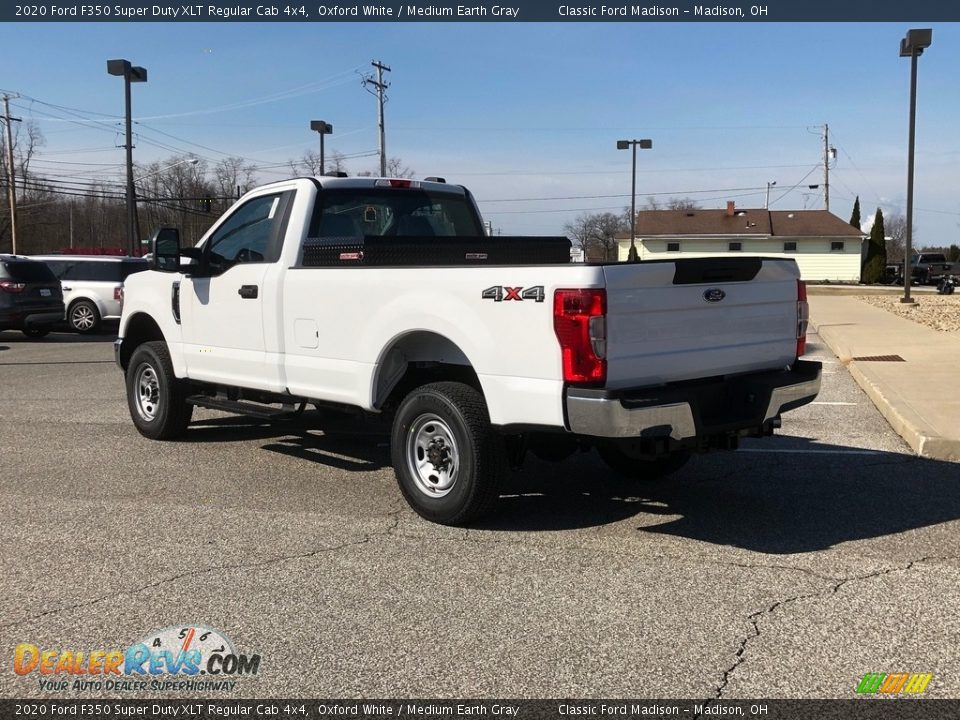 2020 Ford F350 Super Duty XLT Regular Cab 4x4 Oxford White / Medium Earth Gray Photo #8