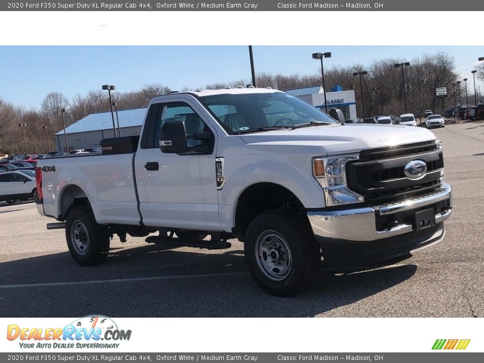 2020 Ford F350 Super Duty XL Regular Cab 4x4 Oxford White / Medium Earth Gray Photo #4