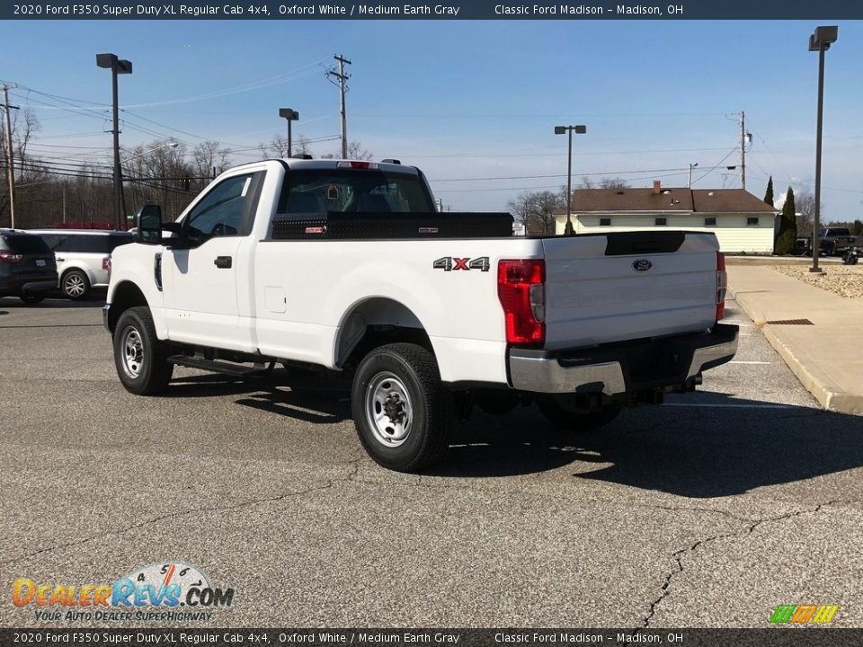2020 Ford F350 Super Duty XL Regular Cab 4x4 Oxford White / Medium Earth Gray Photo #8