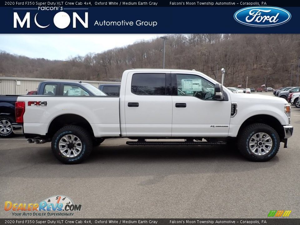 2020 Ford F350 Super Duty XLT Crew Cab 4x4 Oxford White / Medium Earth Gray Photo #1