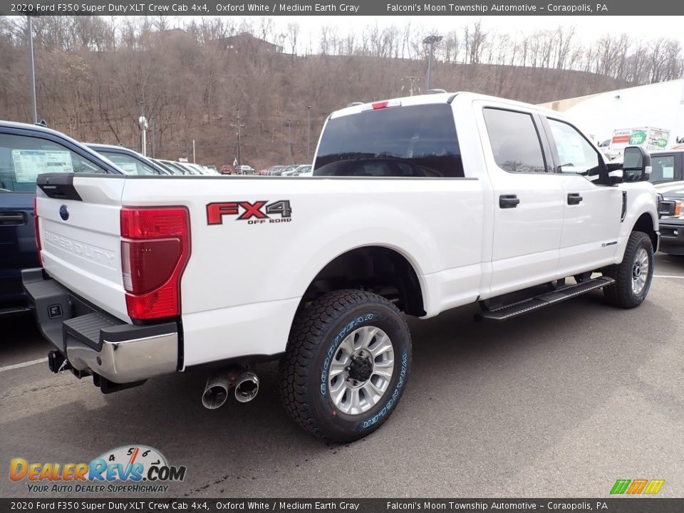 2020 Ford F350 Super Duty XLT Crew Cab 4x4 Oxford White / Medium Earth Gray Photo #2