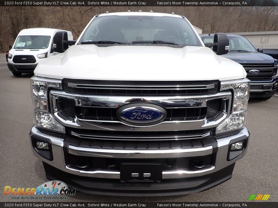 2020 Ford F350 Super Duty XLT Crew Cab 4x4 Oxford White / Medium Earth Gray Photo #4