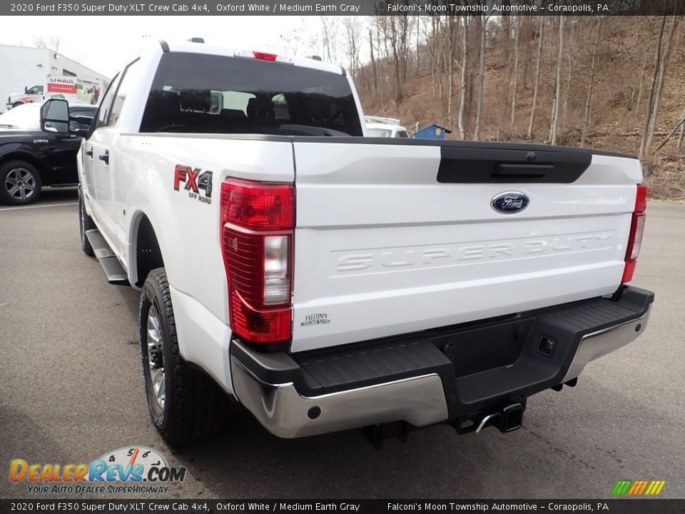 2020 Ford F350 Super Duty XLT Crew Cab 4x4 Oxford White / Medium Earth Gray Photo #6