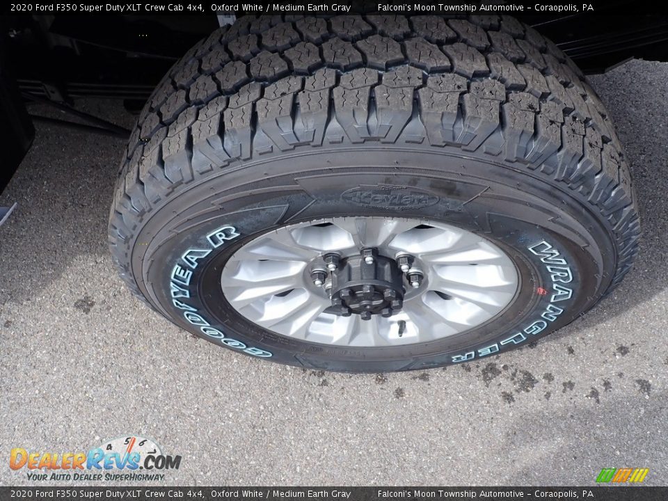 2020 Ford F350 Super Duty XLT Crew Cab 4x4 Oxford White / Medium Earth Gray Photo #7