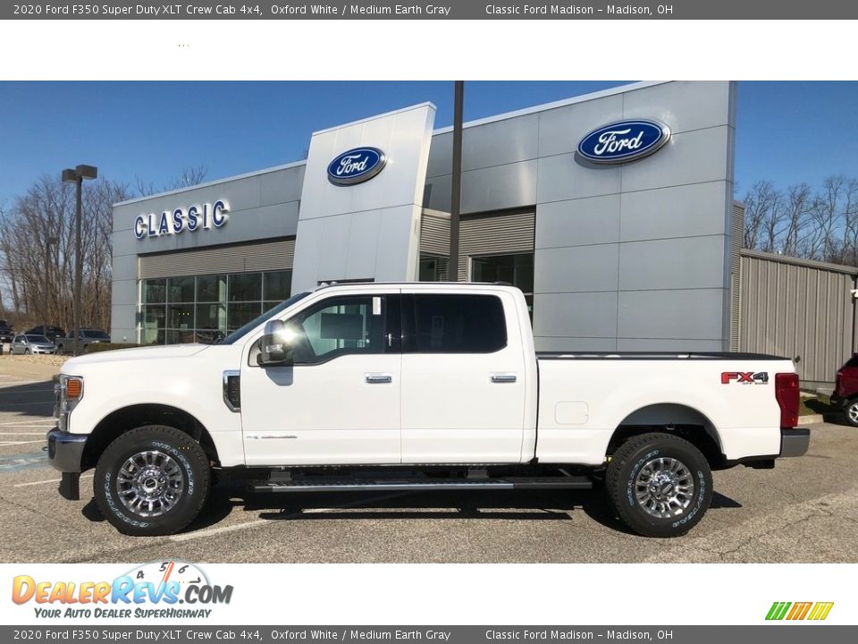 2020 Ford F350 Super Duty XLT Crew Cab 4x4 Oxford White / Medium Earth Gray Photo #1