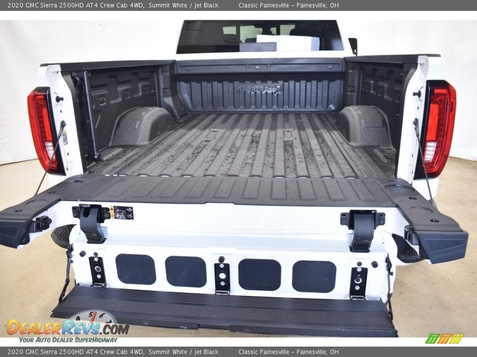 2020 GMC Sierra 2500HD AT4 Crew Cab 4WD Summit White / Jet Black Photo #13