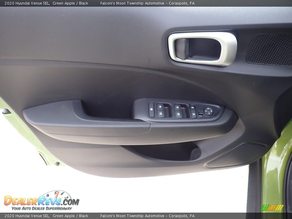 2020 Hyundai Venue SEL Green Apple / Black Photo #11