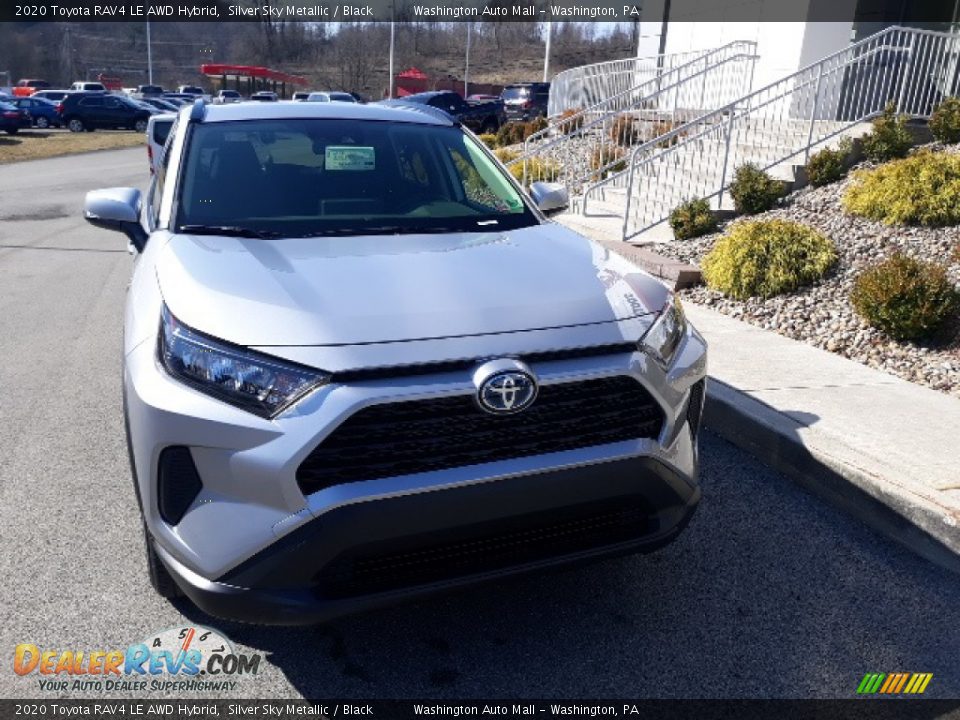 2020 Toyota RAV4 LE AWD Hybrid Silver Sky Metallic / Black Photo #32