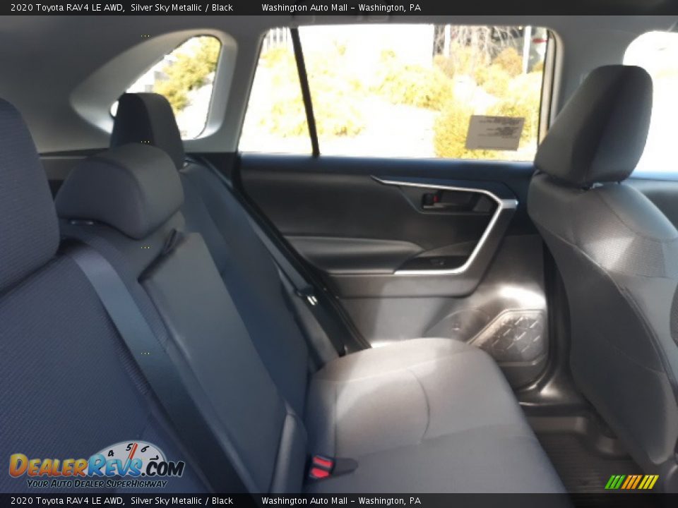 2020 Toyota RAV4 LE AWD Silver Sky Metallic / Black Photo #31
