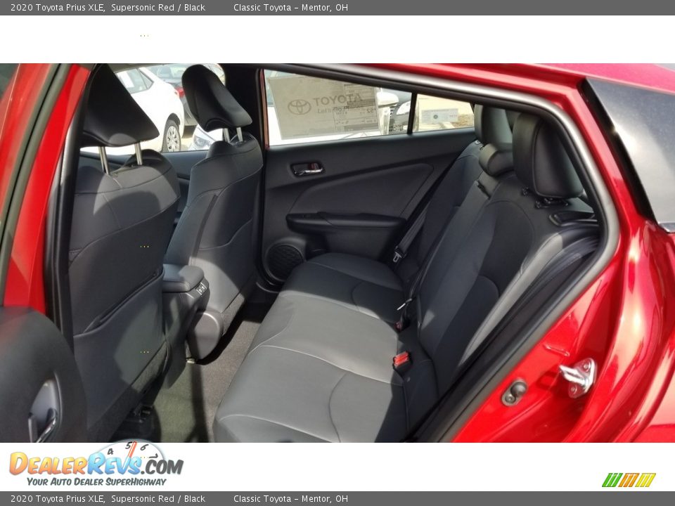 2020 Toyota Prius XLE Supersonic Red / Black Photo #3