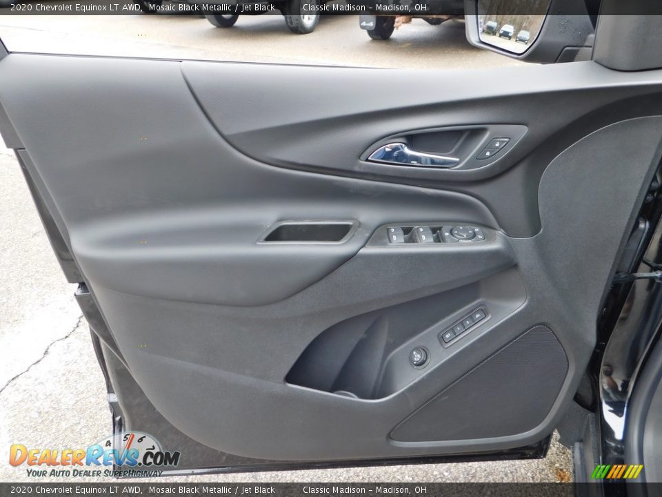 2020 Chevrolet Equinox LT AWD Mosaic Black Metallic / Jet Black Photo #10