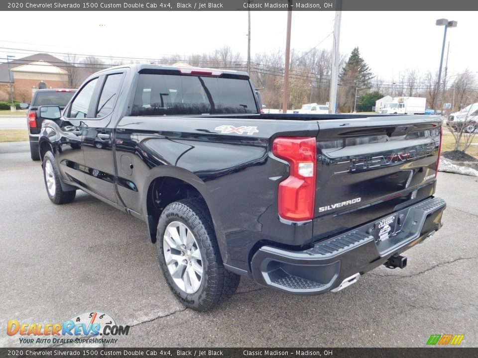 2020 Chevrolet Silverado 1500 Custom Double Cab 4x4 Black / Jet Black Photo #7