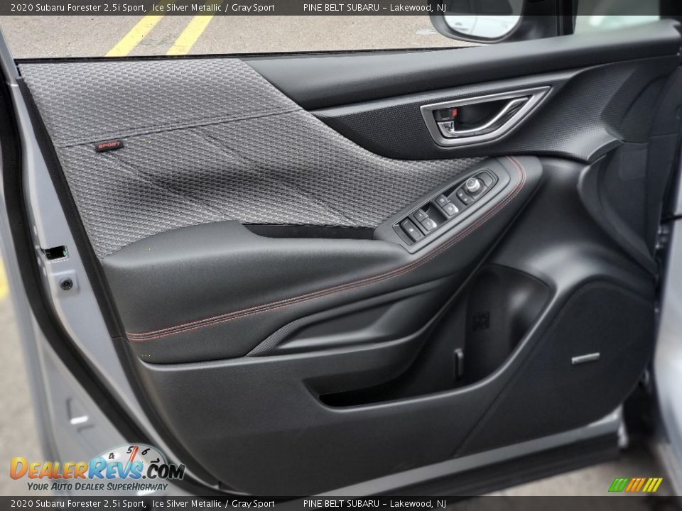 2020 Subaru Forester 2.5i Sport Ice Silver Metallic / Gray Sport Photo #12