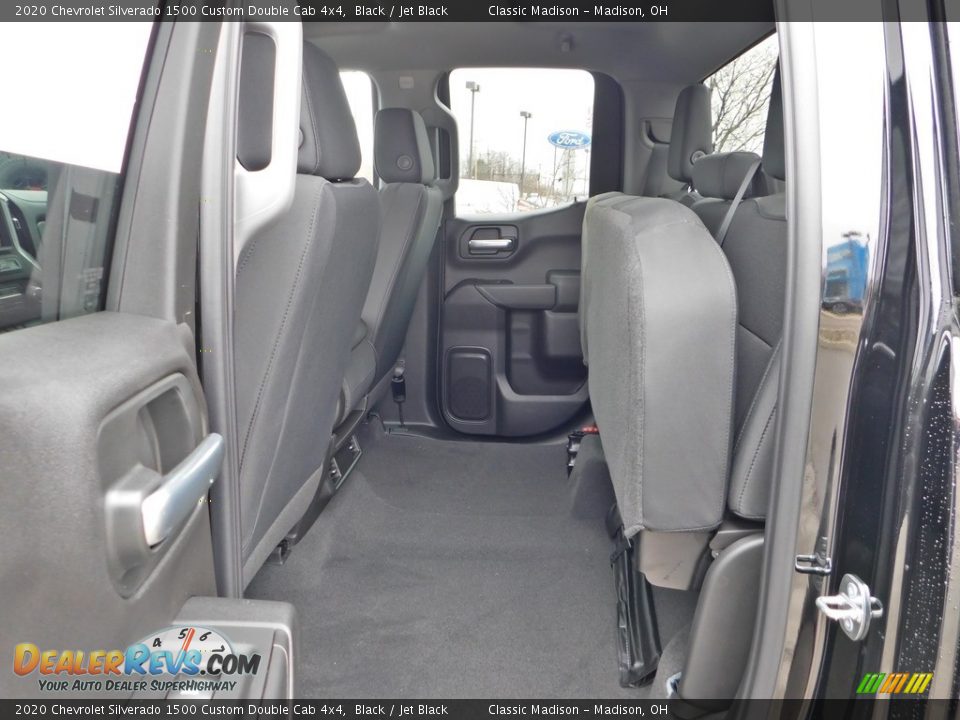2020 Chevrolet Silverado 1500 Custom Double Cab 4x4 Black / Jet Black Photo #23