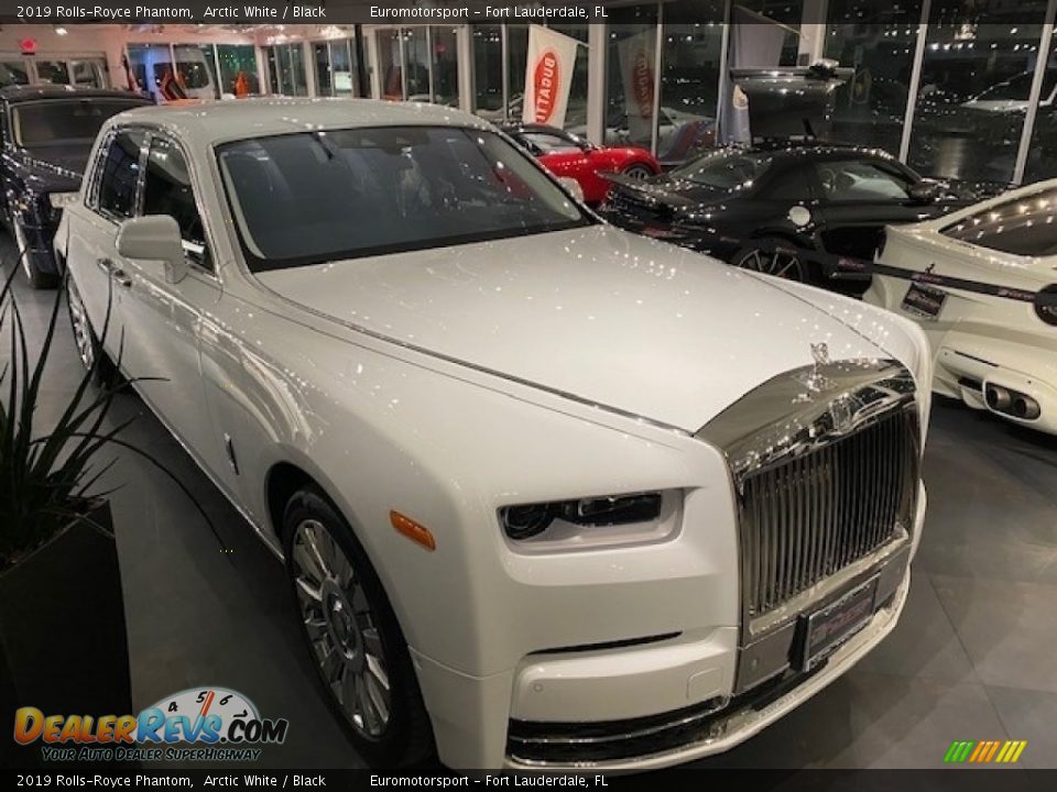 2019 Rolls-Royce Phantom Arctic White / Black Photo #8