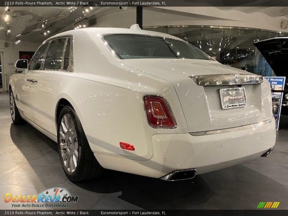 2019 Rolls-Royce Phantom Arctic White / Black Photo #10