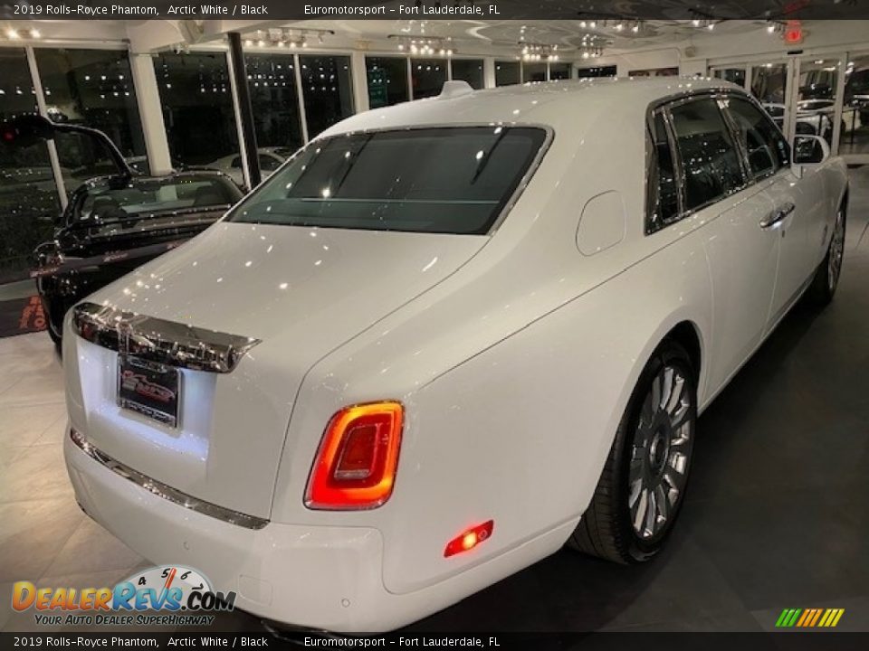 2019 Rolls-Royce Phantom Arctic White / Black Photo #17