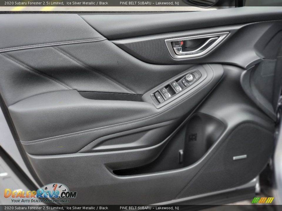 2020 Subaru Forester 2.5i Limited Ice Silver Metallic / Black Photo #12