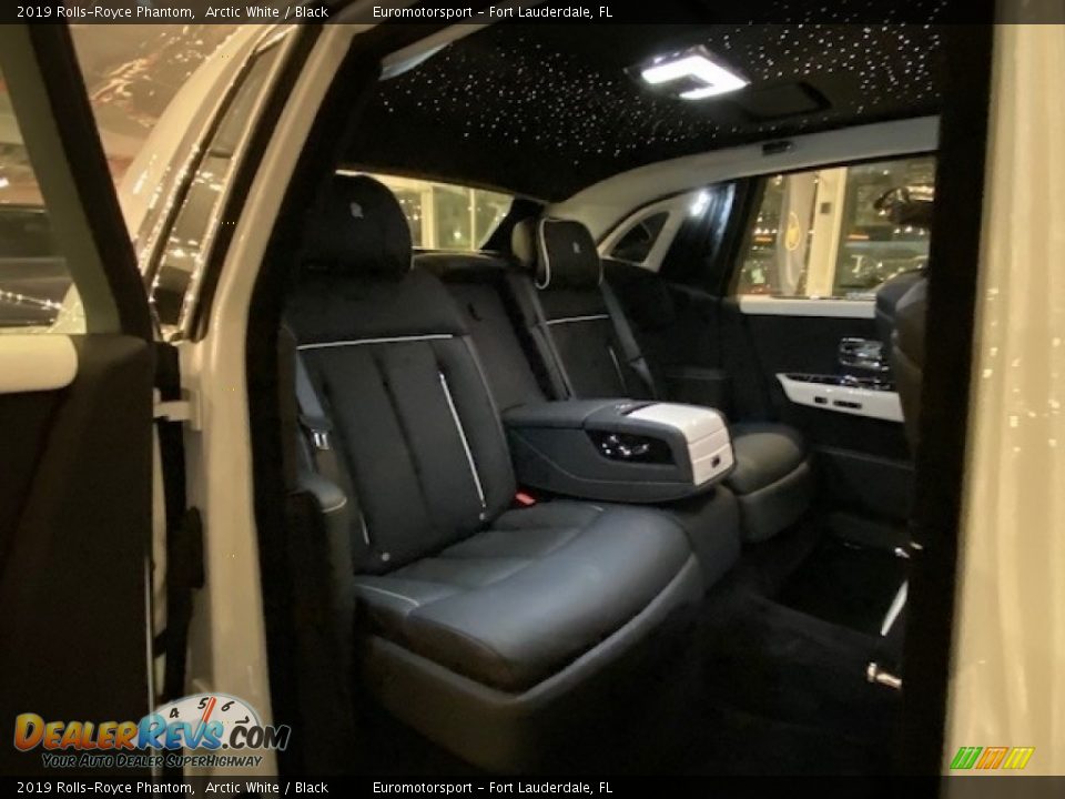 2019 Rolls-Royce Phantom Arctic White / Black Photo #36